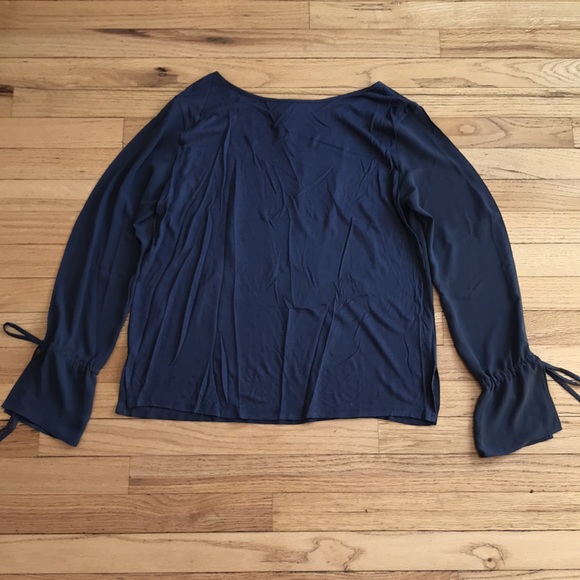 NWT Loft Gray Long Sleeve. Size small. - Picture 3 of 4